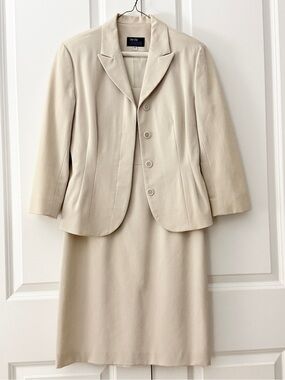 Shin Choi Coleridge Cream 2 Piece Jacket Dress Set Summer Suit Minimalist Midi 6